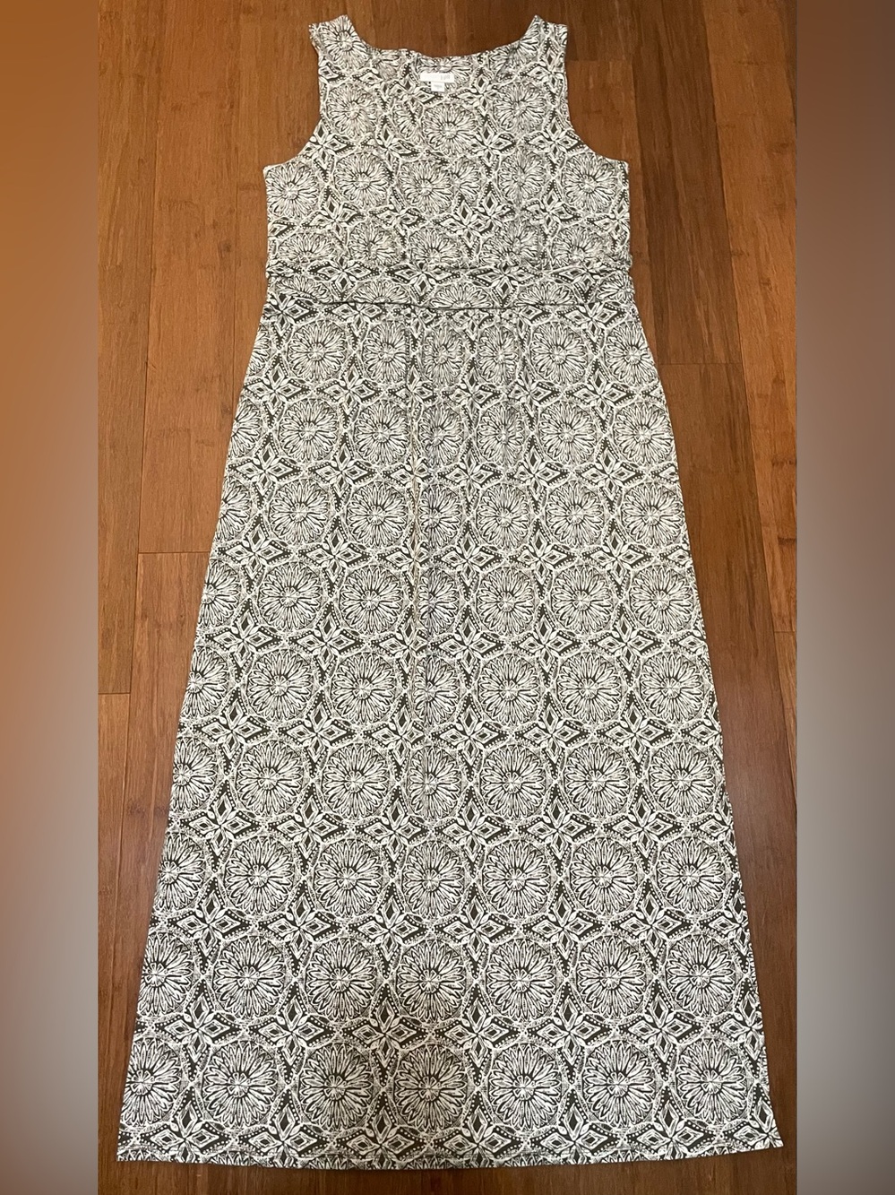 J Jill Dress Midi Maxi Green S/M Geometric Boho Tank Stretch Soft Trad Cottage